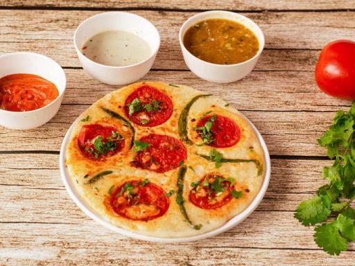 Tomato Uttapam