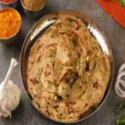 Chilli Garlic Paratha