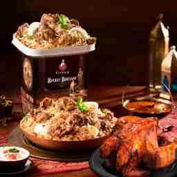 Bucket biryani with grilled chicken