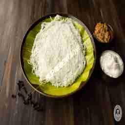 Idiyappam(4) And Vadacurry