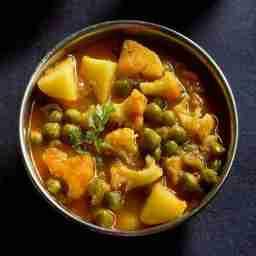 Aloo Gobi Mattar