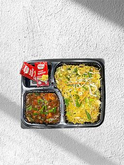 Veg noodles chicken manchurian combo