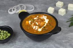 Matar paneer