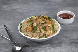 Burnt garlic chicken fried rice