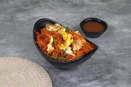 Egg schezwan noodles