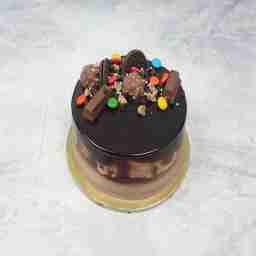 Chocolaty mousse cake
