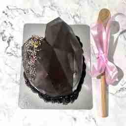 Dark chocolate heart pinata cake eggless