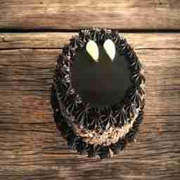 Mini death by chocolate tiffin cake [300 gms]