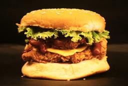 Crispy chicken burger