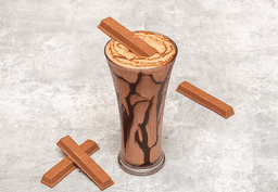 Kitkat chocolate shake