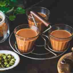 Elaichi tea