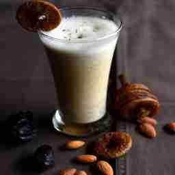 Dry fruits milkshake