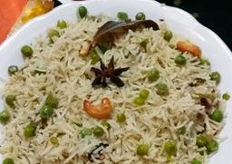 Matar pulao (green peas)