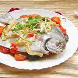 Steamed pomfret