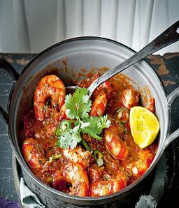 Garlic coriander prawns gravy