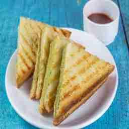 Onion cheese sandwich