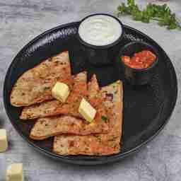 Paneer paratha