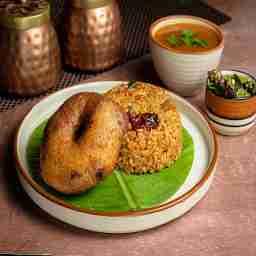 Brahmins spl puliogare + uddina vada(1pcs)