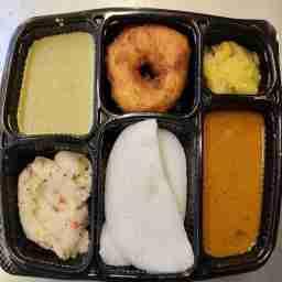 Brahmins' mini tiffin/breakfast combo