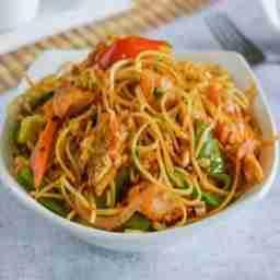 Chicken hongkong noodles