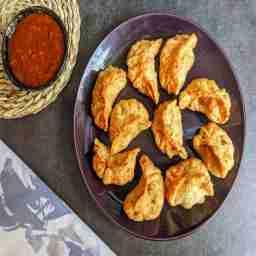 Veg cheese fried momo