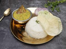 Katla sorse with rice