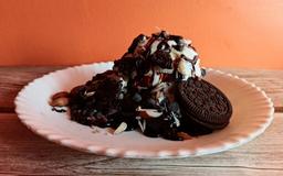 Rocky road sundae