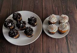 Buy 8 cupcakes & get 4 cupcakes free