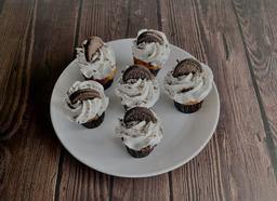 Oreo cupcakes [pack of 6]