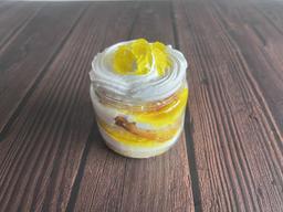Pineapple jar cake