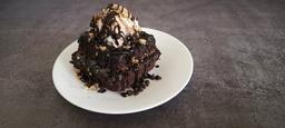 Brownie sundae