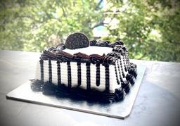 Mini oreo cake 250 gms eggless