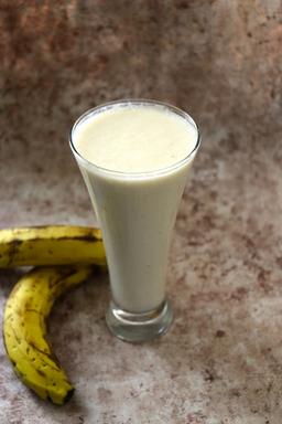 Banana milkshake