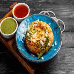 Dahi kachori chaat
