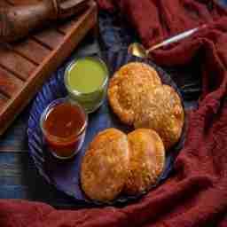 Mini kachori (20 pcs)