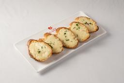 Garlic toast with cheese