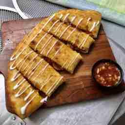 Pizza 'd' exotica calzone royal