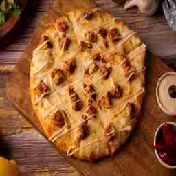 Pizza pollo 'd' creamy alfredo