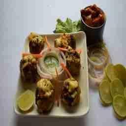 Stuffed tandoori mushrooms
