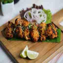 Char grilled murgh tikka