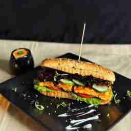 Peri peri paneer multigrain sub sandwich