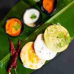 Rainbow idli
