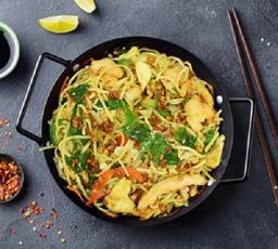 Burnt garlic chicken noodles