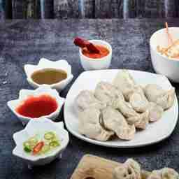 Chicken momos