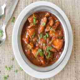 Hot garlic baby corn gravy