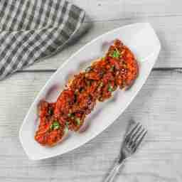 Chicken manchurian tossed momo