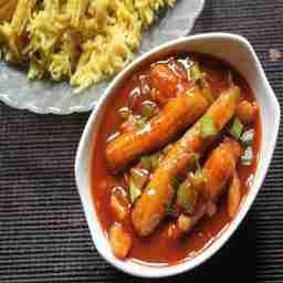 Hot garlic baby corn gravy