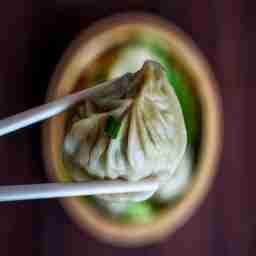 Veg steam momo