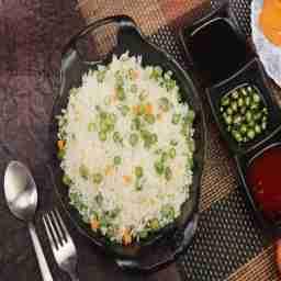 Veg hakka fried rice