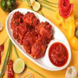 Tossed sezwhan chicken momo